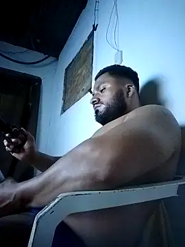 Snapshot of Ant1990 chatting on November 24, 2:44 am Ant1990 online show from November 24, 2:44 am