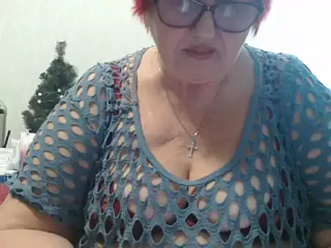 Snapshot of DeniseeRosea chatting on February 13, 5:54 pm DeniseeRosea online show from February 13, 5:54 pm