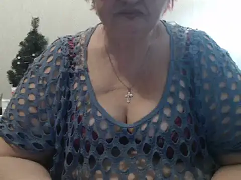 Snapshot of DeniseeRosea chatting on February 17, 11:31 pm DeniseeRosea online show from February 17, 11:31 pm