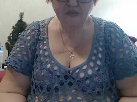 Snapshot of DeniseeRosea chatting on February 27, 7:15 pm DeniseeRosea online show from February 27, 7:15 pm