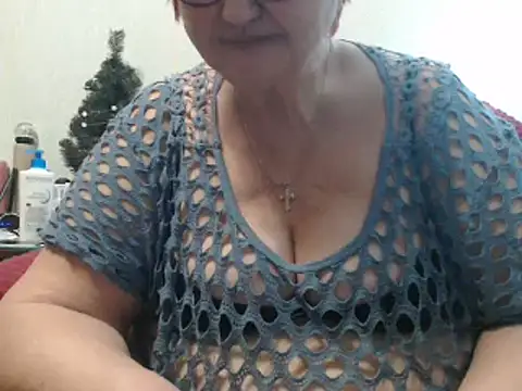 Snapshot of DeniseeRosea chatting on March 4, 11:32 pm DeniseeRosea online show from March 4, 11:32 pm