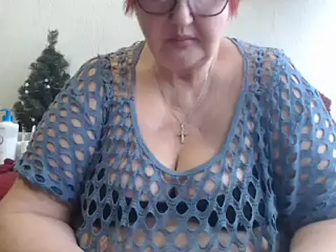 Snapshot of DeniseeRosea chatting on March 6, 9:25 am DeniseeRosea online show from March 6, 9:25 am