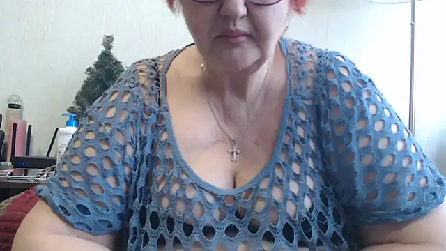 Snapshot of DeniseeRosea chatting on March 20, 7:47 am DeniseeRosea online show from March 20, 7:47 am