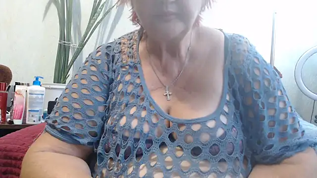 Snapshot of DeniseeRosea chatting on September 24, 5:00 am DeniseeRosea online show from September 24, 5:00 am