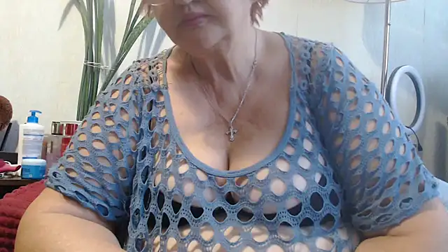 Snapshot of DeniseeRosea chatting on October 12, 6:23 am DeniseeRosea online show from October 12, 6:23 am