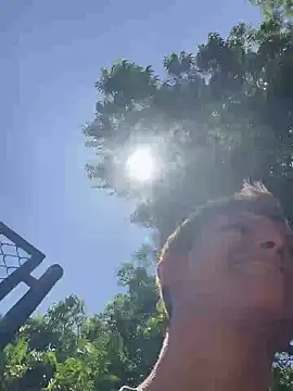 izan 20 online show from September 10, 4:18 pm