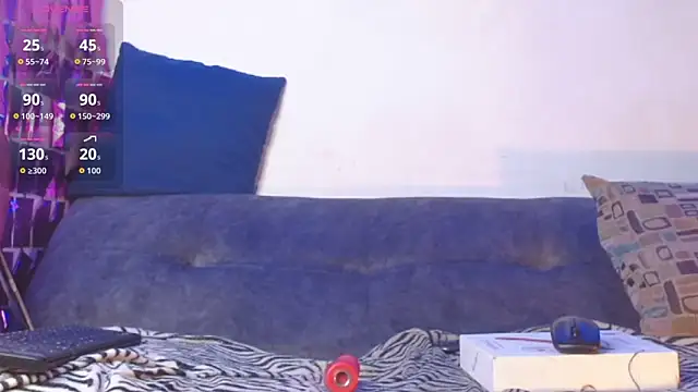 izan 20 online show from September 26, 10:08 am