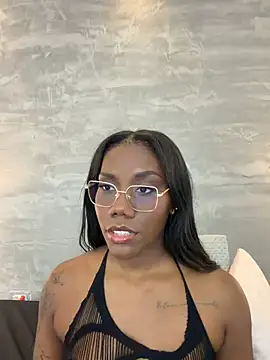 Alaia Colins online show from August 7, 12:23 am