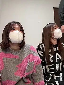 NA-KAREN-V8 online show from March 1, 2:30 pm