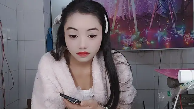 Snapshot of ManMan-520 chatting on February 4, 5:21 am ManMan-520 online show from February 4, 5:21 am