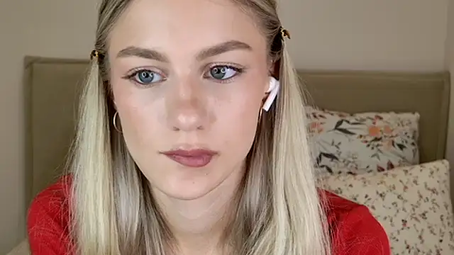 GabriellaOlsen online show from September 25, 9:13 am