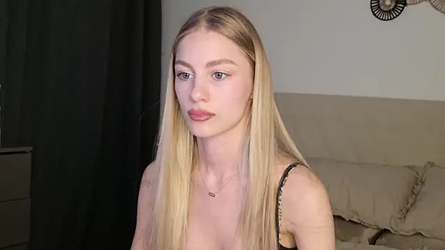 GabriellaOlsen online show from June 12, 4:06 pm