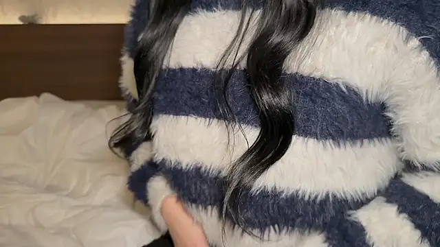 Snapshot of hansha_kun chatting on February 4, 1:38 pm hansha kun online show from February 4, 1:38 pm