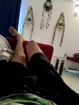 knightwolf9935 online show from February 3, 10:25 am