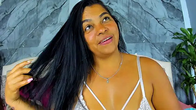 Brunette Scarleth09 online show from January 25, 6:13 pm