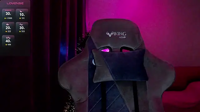 Ohmy Nora  online show from January 26, 4:09 am