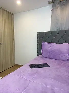 KarlaWild online show from March 21, 4:49 am