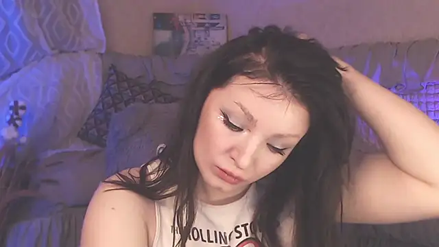 BritneyBarker online show from January 29, 12:01 am