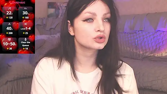 BritneyBarker online show from February 22, 5:23 am