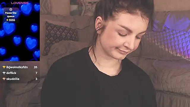 BritneyBarker online show from March 9, 4:27 am