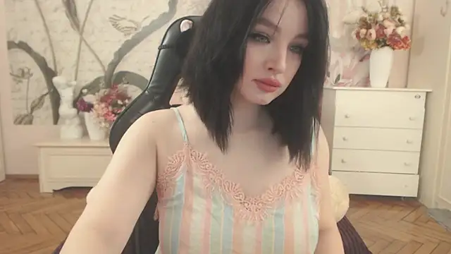 BritneyBarker online show from March 21, 4:50 am