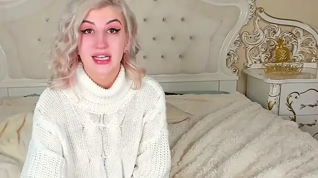 wawmom online show from March 10, 7:02 am