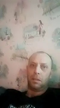 Snapshot of MaxDevilWhite chatting on March 21, 7:11 am MaxDevilWhite online show from March 21, 7:11 am