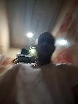 Snapshot of MaxDevilWhite chatting on September 11, 9:31 am MaxDevilWhite online show from September 11, 9:31 am