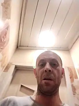 MaxDevilWhite online show from March 23, 2:43 pm