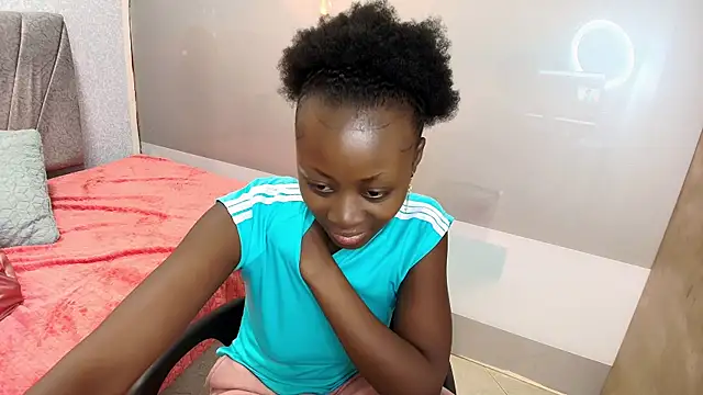 Snapshot of Sara_Naugty chatting on February 17, 7:53 pm Sara Naugty online show from February 17, 7:53 pm