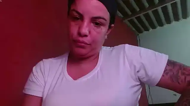 Tammyymilf online show from November 21, 9:35 pm