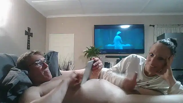 xylegs online show from September 24, 9:51 pm