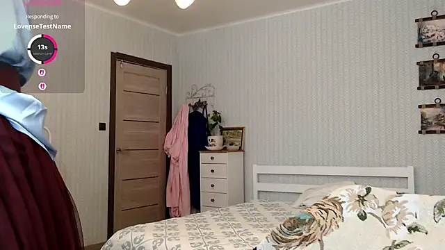 Soffya Soy online show from April 9, 4:12 pm