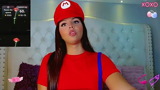 Snapshot of CamiiGarcia chatting on September 14, 7:13 pm CamiiGarcia online show from September 14, 7:13 pm