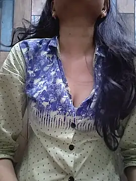 Snapshot of cute_IndianBabe chatting on July 5, 7:21 pm cute IndianBabe online show from July 5, 7:21 pm