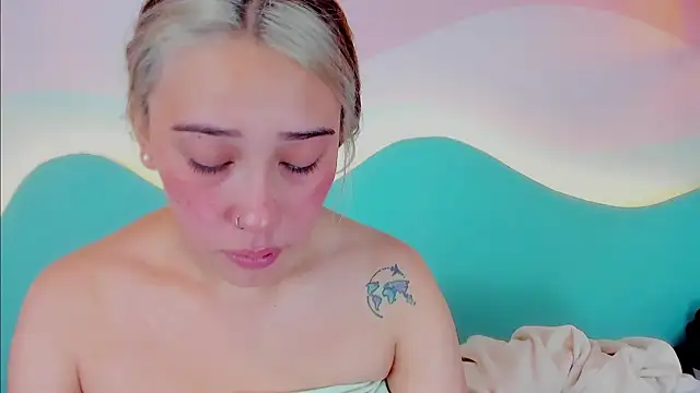 Snapshot of Lannajansen chatting on October 31, 11:55 am Lannajansen online show from October 31, 11:55 am