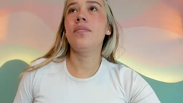 Snapshot of Lannajansen chatting on November 9, 2:26 pm Lannajansen online show from November 9, 2:26 pm