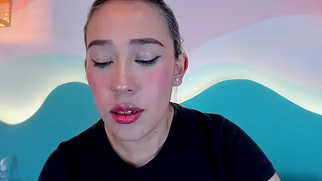 Snapshot of Lannajansen chatting on December 5, 3:09 pm Lannajansen online show from December 5, 3:09 pm