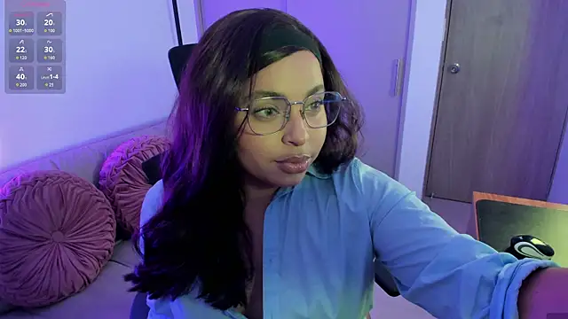 RachelRusso online show from October 25, 3:14 am