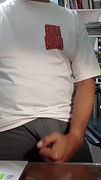 Andre16c online show from April 27, 8:40 pm