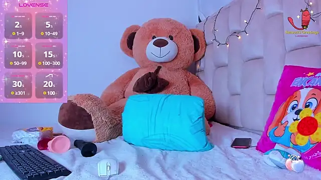 Snapshot of Sexy_valgirl chatting on January 30, 2:06 am Sexy valgirl online show from January 30, 2:06 am