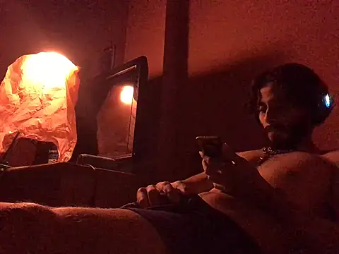 Nooneisthis online show from March 13, 5:43 am