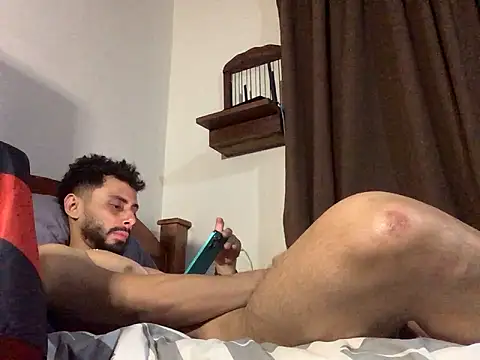 Nooneisthis online show from March 20, 7:35 am