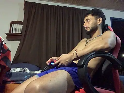 Nooneisthis online show from April 21, 2:04 am