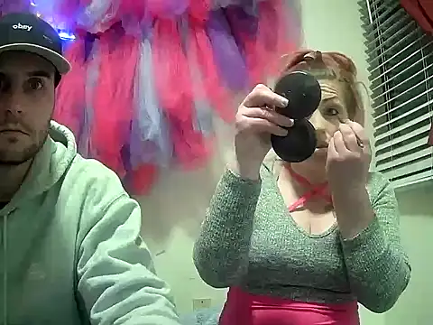 Snapshot of barbieinbondage7 chatting on January 31, 5:09 am barbieinbondage7 online show from January 31, 5:09 am