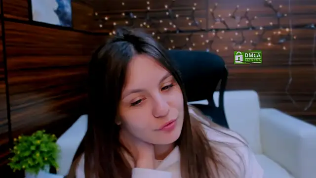 Snapshot of lisa_secret1 chatting on January 23, 10:54 am lisa secret1 online show from January 23, 10:54 am