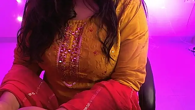 Snapshot of Gagankaur chatting on February 26, 5:31 am Gagankaur online show from February 26, 5:31 am