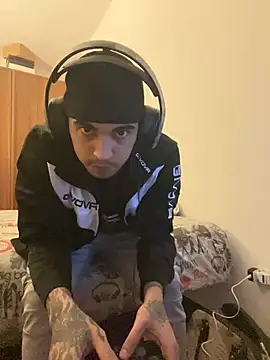 tony51753 online show from January 24, 7:07 pm