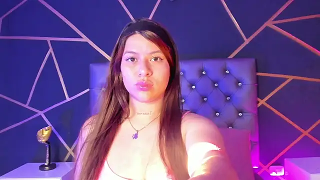 Hannah Jonhson online show from January 23, 12:41 pm