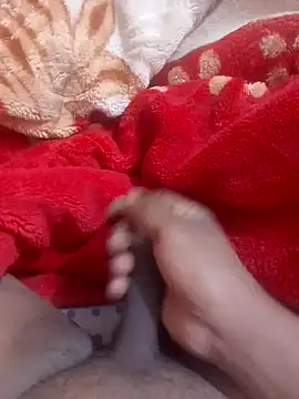 Snapshot of mhmia chatting on February 28, 9:23 pm mhmia online show from February 28, 9:23 pm